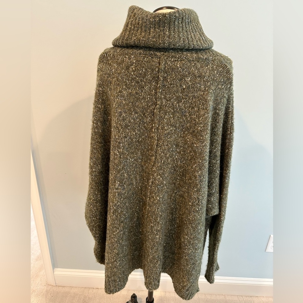 Ruby Moon Chunky & Soft Olive Knit Turtle Neck. S… - image 6